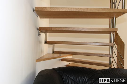 Birnbauer Vertriebs GmbH - Kragarm-Treppen-Befestigung